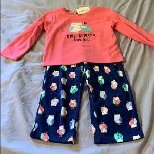Carter’s 2 piece sleep wear set